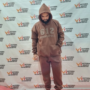 Vente en gros ensemble sweat à capuche unisexe en coton avec logo personnalisé ensemble de survêtements vierges pantalon de survêtement et sweat à capuche ensemble unisexe avec logo personnalisé pour hommes - Product Image 3