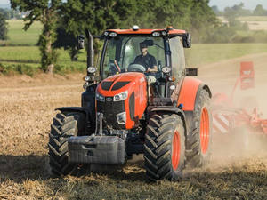 Tractor Usado KUBOTA 4x4, Equipo Agrícola, Sin Defectos, Muy Eficiente, en Venta - Product Image 4