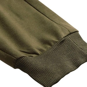 Ensemble de survêtement de course et de jogging pour homme en gros, manches longues, respirant, séchage rapide, vêtements de sport athlétiques pour homme - Product Image 3