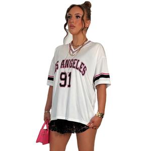 Directo de fábrica elegante camisa deportiva personalizada para mujer de gran tamaño impreso Jersey Game Day Look cuello en V pulóver mujeres camisetas - Product Image 2