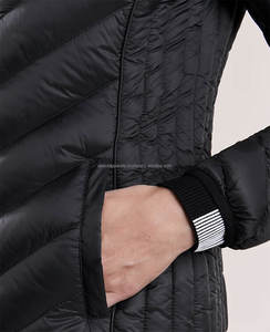 Nouveau design du fabricant Veste matelassée d'hiver pour femmes Casual Sustainable Woven Knitted Polyester Hooded Zipper Printed XL - Product Image 2