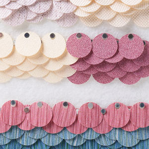 深月大孔圆形渐变纹理亮片 - 圆形装饰件，适用于工艺品和服装 - Product Image 3