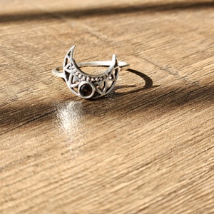 Bague en argent avec pierre précieuse lune bague en argent avec pierre précieuse améthyste à facettes - Product Image 3