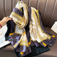 Élégant foulard carré pour femme 100% soie avec imprimé animal et bordure orange, accessoire de mode multifonctionnel toutes saisons