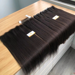 Trama de cabello ruso virgen de alta calidad de 1 a 3 años, sin procesar, teñido saludable, características blanqueadas, extensiones de cabello humano de color - Product Image 1
