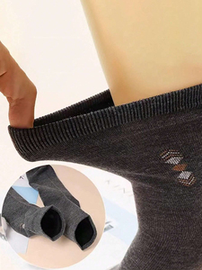 Custom Design Sports Tube <b>Socks</b> Cotton Men and Women Couples Athletic <b>Socks</b> with Custom Designs - Product Image 4