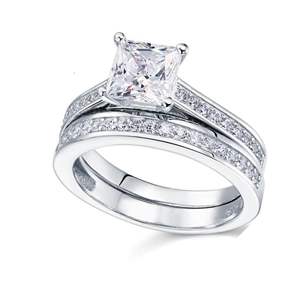 Princess Cut Moissanite Wedding Set-Conjunto nupcial-Anillo hecho a mano-Oro blanco de 18K sobre plata - Product Image 3