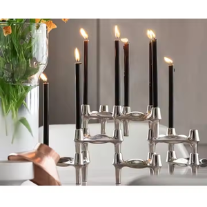 Porte-bougie et support en métal avec logo personnalisé, écologique, fait à la main, de haute qualité, décoration de Noël et d'anniversaire par Decor Impex - Product Image 1