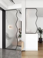 Cloison en verre trempé Hongqi pour hall d'entrée, salon et salle de bain minimaliste moderne avec eau à demi-paroi