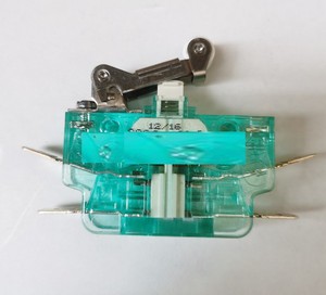 Nouvelle variante de commutateur à action instantanée S826AS d'origine - Product Image 4