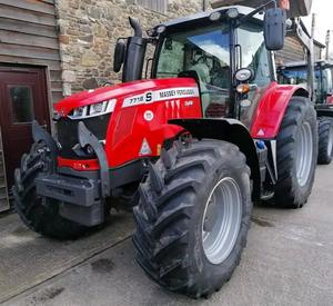 Tractor Agrícola Massey Ferguson 7718S 4WD de 35HP de Alta Calidad con Caja de Cambios y Motor de Alta Productividad - Product Image 1