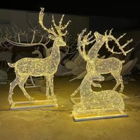 Statue de renne de Noël LED dorée surdimensionnée en métal de luxe, grand modèle grandeur nature pour décoration extérieure