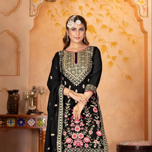 Heavy Party & Festival Wear Faux Georgette Heavy Sequence Bordado Espejo real Trabajo a mano Top & Palazzo con bordado Dupatta - Product Image 1