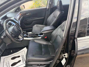 Voiture d'occasion abordable, Ho-n-da Acc-ord Tour-ing LHD 2016 - Product Image 2