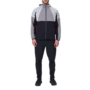 Ensemble de survêtement coupe-vent léger de luxe pour homme OEM avec capuche, blocs de couleur, veste de course et de pluie d'extérieur avec poches zippées 2026 - Product Image 1