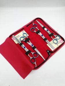 Kit de tijeras para el cuidado de mascotas de 4 Uds., hoja recta, curva y adelgazante, juego de tijeras para cortar el pelo de perro de acero inoxidable con estuche - Product Image 5
