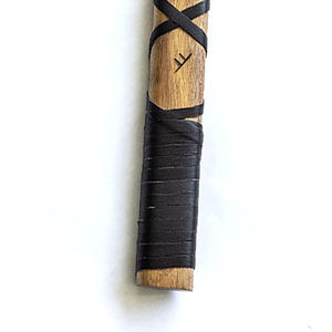 Hacha Vikinga Hecha a Mano de Acero con Alto Contenido de Carbono, Mango de Madera Natural, Funda de Cuero, Multiusos para Supervivencia al Aire Libre y Camping - Product Image 2