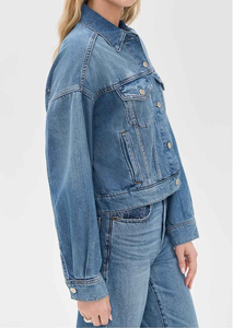 Custom Factory Distress Wash Camionero Chaqueta de mezclilla Western Bomber Recortada Vaca Chica Clásico de manga larga Jeans Chaqueta de las mujeres - Product Image 6