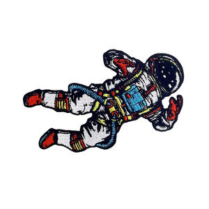 Parches de chenilla personalizados al por mayor ropa con parches bordados coloridos logotipo personalizado bordado de alta calidad - Product Image 3