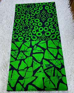 Tissu imprimé à la cire africaine Hitjem Export avec des motifs colorés et une sensation de coton doux pour les vêtements et la mode - Product Image 3