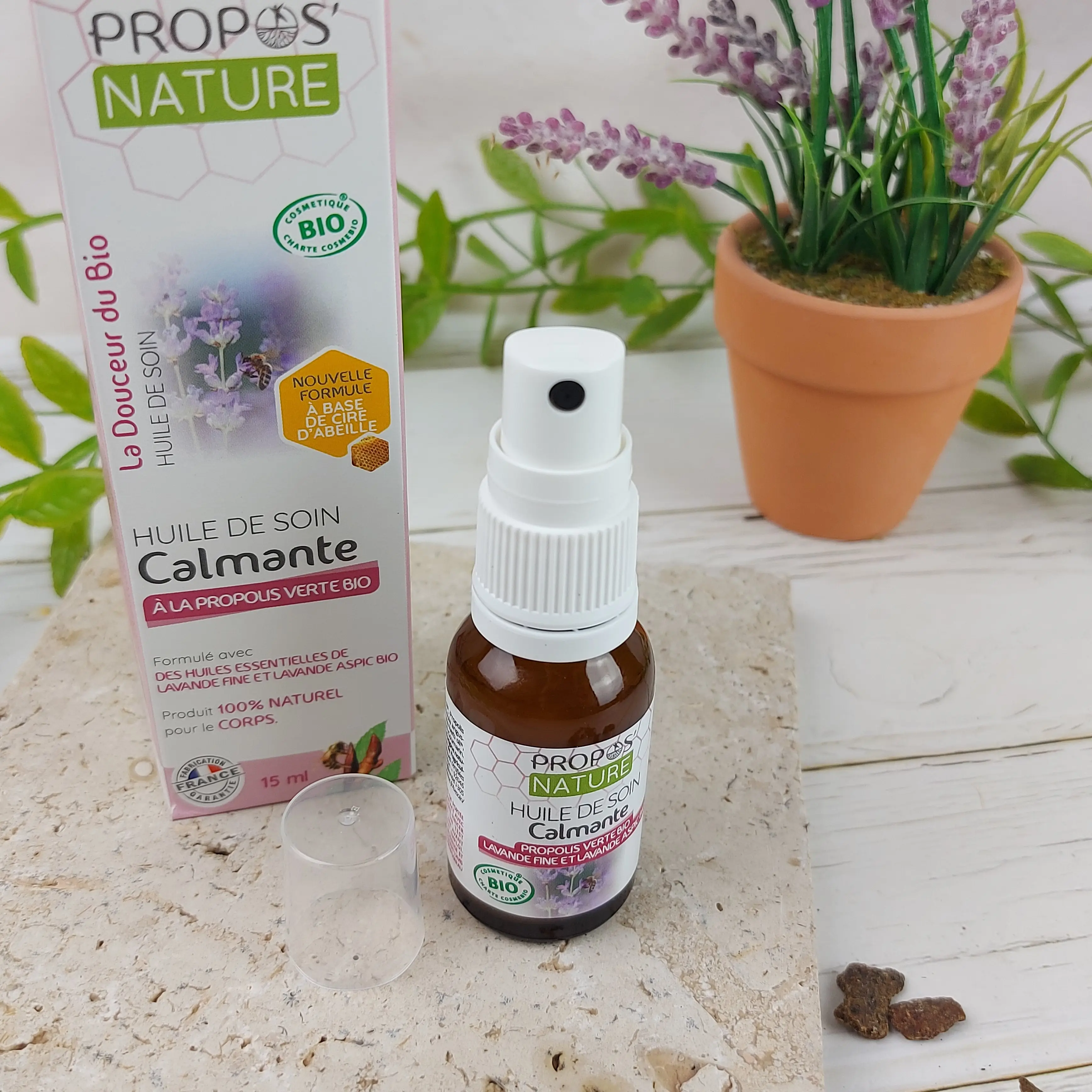 Óleo calmante em spray - Própolis e Lavanda - Coceira - Mordidas de Mosquito - Alergias - 100% natural - Certificado orgânico - 15ml