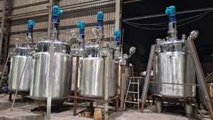 Récipient à pression du réacteur 200L de réservoir SS316 d'acier inoxydable de CGMP avec le moteur automatique pour l'état neuf de Pharma - Product Image 3