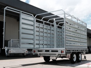 Remolque hidráulico de plataforma plana 12×7 para ganado/vacas/cerdos/ovejas en venta - Product Image 4