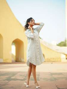 Vente en gros Robe d'été à manches longues col en V grande taille pour femme pour les vacances Robe décontractée bohème pour femmes - Product Image 2