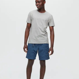 เสื้อยืดแขนสั้นคอกลมสีถ่าน - Product Image 6