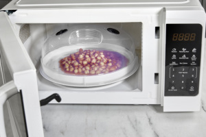 Couvre-plats ronds en plastique PP transparent pour micro-ondes, réutilisables et écologiques, compatibles lave-vaisselle, avec fentes pour la vapeur - Product Image 6