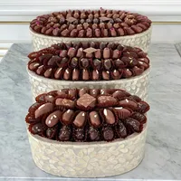 Bandeja de nácar de chocolate árabe de lujo de nueva colección, bandeja de servicio de soporte ovalado de nácar EID hecha en Vietnam