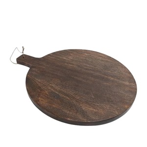 Tabla de cortar de madera de forma redonda de mediados de siglo 1890 de estilo vintage con logotipo personalizado calidad superior para regalos de inauguración de la casa - Product Image 4