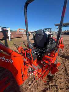 Tractor de Dos Ruedas Kubota BX23 4WD en Nueva Condición para Uso Agrícola y Doméstico, Mini Tractor con Potencia Nominal de 20 hp y Máxima de 25 hp - Product Image 4