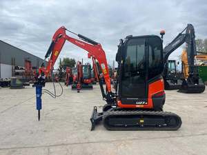Miniexcavadora Kubota U27-4 de Calidad y Nuevo Martillo Rompedor de Rocas Daemo E30, Potencia Compacta con Eficiencia Hidráulica Avanzada - Product Image 6