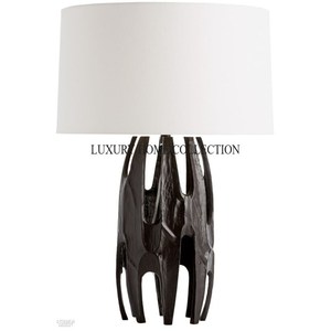 Lampe de table à base en métal de style victorien orné avec ampoule E14 en tissu plissé pour chambres classiques d'inspiration vintage - Product Image 3