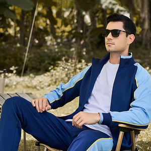 Ensembles de survêtements pour hommes Ensemble de survêtements 2 pièces avec fermeture à glissière et pantalon à col montant - Product Image 5