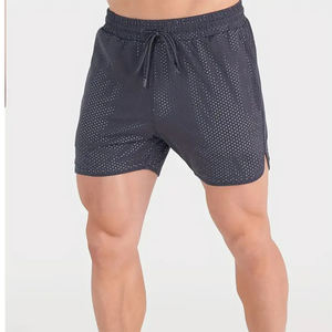 กางเกงขาสั้นตาข่ายสำหรับเด็กผู้ชายสีดำระบายอากาศได้ดีสวมใส่สบายกางเกงฝึกกีฬาผ้าตาข่ายวิ่ง - Product Image 6