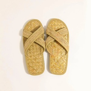Handmade Seagrass <b>Slippers</b> <b>for</b> <b>Women</b> Vietnam Natural Woven Footwear with Flexible Rubber Sole <b>for</b> Daily & Travel Use - Product Image 4
