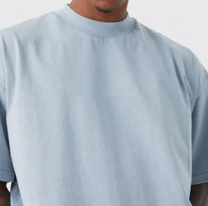 T-shirts et hauts pour hommes T-shirt à col rond en coton peigné à manches courtes pour hommes Next Level Unisex Tri-Blend Tee T Shirts - Product Image 5