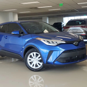 Toyota C-HR XL-E bleu 2020 d'occasion en bon état, conduite à gauche - Product Image 1