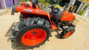 Tractor Agrícola Kubota L3408 4x4 Nuevo y Usado con Toma de Fuerza para Labranza, Siembra y Trabajo Agrícola - Product Image 2