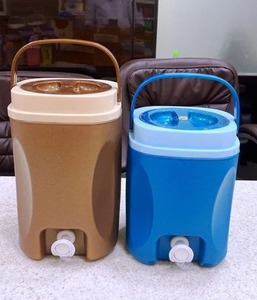 Jarra de Agua Aislada de Plástico ANAX Alaska de 5L con Asa y Grifo, Portátil, para Bebidas Frías y Calientes, para Hogar, Oficina, Hotel, Hecho en India, Venta al Por Mayor - Product Image 6