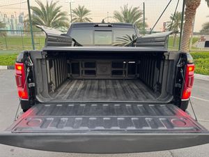 2021 DO DGE RAM (1500 Limited) 4X4 SUV/VEHÍCULO TODOTERRENO/CAMIONETA, 300Kw (399Hp) TRANSMISIÓN AUTOMÁTICA - Product Image 4