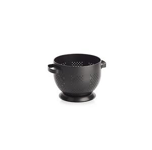 Colador de metal de acero inoxidable de grado comercial construido para soportar un uso pesado frecuente en entornos y restaurantes - Product Image 1