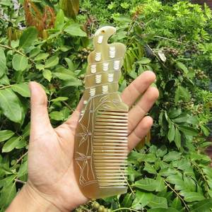 Vietnam Peigne à cheveux en corne de buffle de massage de salon personnalisé pour l'exportation. - Product Image 2