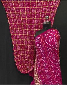 Sari Ghatchola de Seda Gajji Premium, Auténtico Trabajo Bandhani, Diseño Tradicional a un Precio Accesible por Exportador - Product Image 3