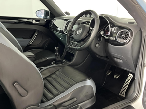 รถยนต์มือสองคุณภาพดีราคาประหยัด ปี 2013 โฟล์คสวาเกน บีเทิล 1.4 TSI สปอร์ต พวงมาลัยขวา - Product Image 4