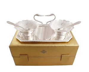 Best <b>Serving</b> & Gifting Item Silver Plated Duck Design Gift Set Durable 2 Bowls 2 <b>Spoons</b> 1 Tray for Home Decoration - Product Image 3