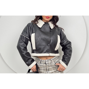 Manteau pour femme en fausse fourrure - Product Image 3