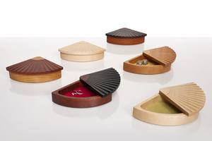 latest Acacia Wood Engagement <b>Ring</b> Box Unique Shaped Mango Wood Proposal Box Personalized Wooden <b>Ring</b> Holder - Product Image 4